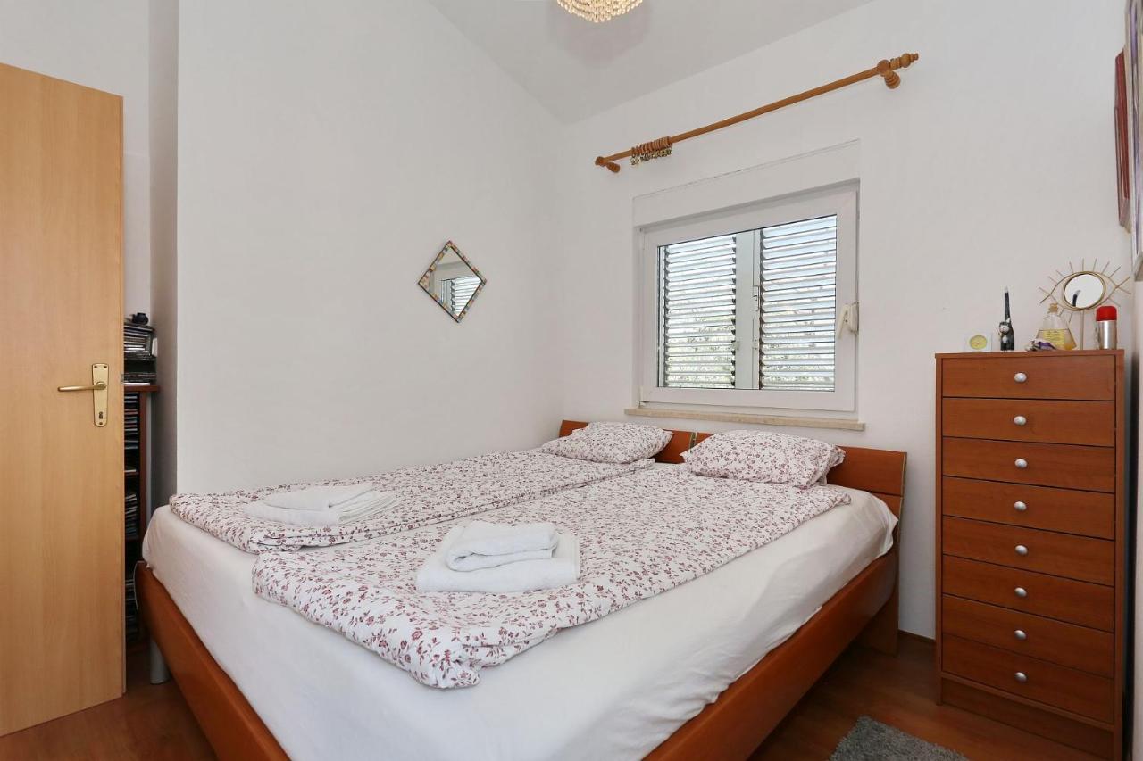 ויר Apartments Ivan מראה חיצוני תמונה